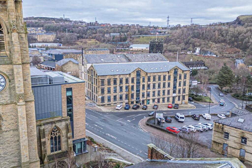 Chic Mill Conversion Beside Piece Hall & Eureka! Halifax Exteriör bild